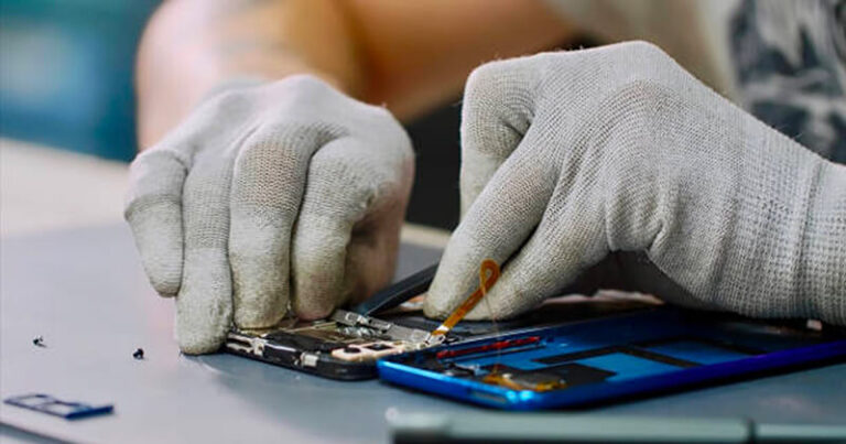 Ремонт мобільних телефонів